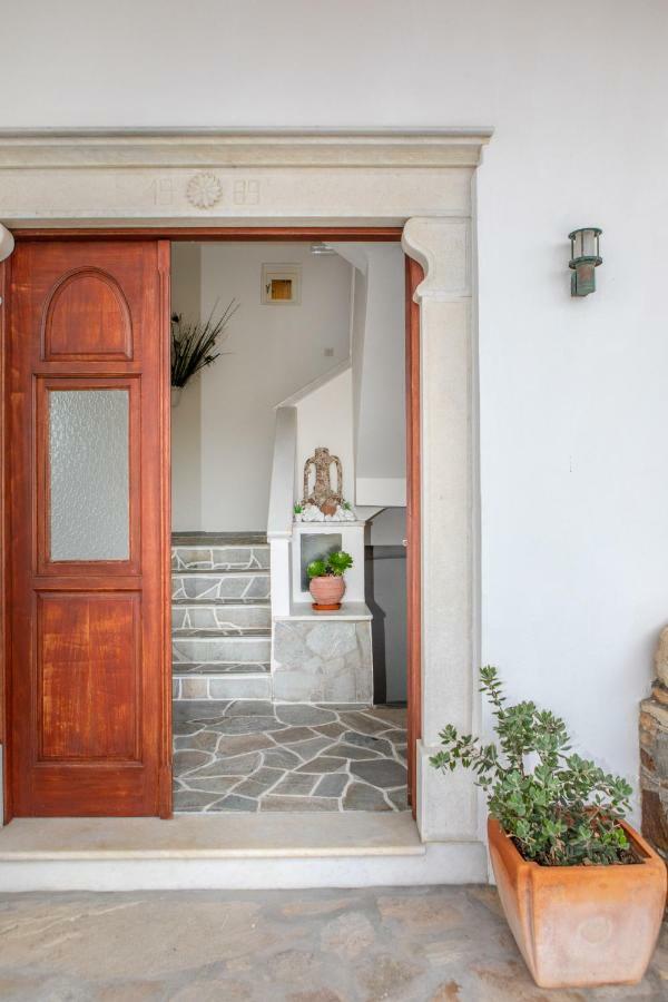 Thea Suites Naxos Agios Prokopios  Buitenkant foto